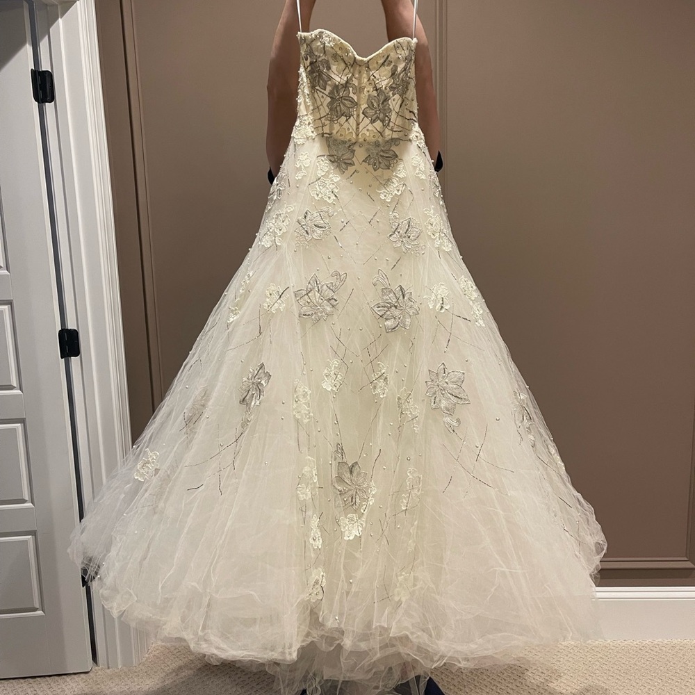 Monique Lhuillier Esme